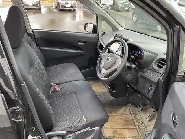 ダイハツ ムーヴ カスタム X 道北・旭川 2013(平25)年 5.3万km ブラックマイカメタリック (株)IDOMが運営する【じしゃロン旭川店】の自社ローン対象車両になります。こちらは現金ご利用時の価格です。/自社ローンご希望の方は別途その旨お申付け下さい/　/・社外オーディオ(CD/BT)/・エコアイドル/・電動格納ウィンカーミラー/・フロントデアイサー/・リアデフォッガー/・プッシュスタート/・スマートキー1個/・フォグランプ/・オートライト/・現車装着サマータイヤ 純正AW155/65R14