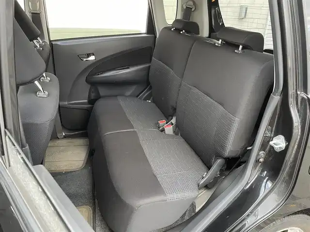 ダイハツ ムーヴ カスタム X 道北・旭川 2013(平25)年 5.3万km ブラックマイカメタリック (株)IDOMが運営する【じしゃロン旭川店】の自社ローン対象車両になります。こちらは現金ご利用時の価格です。/自社ローンご希望の方は別途その旨お申付け下さい/　/・社外オーディオ(CD/BT)/・エコアイドル/・電動格納ウィンカーミラー/・フロントデアイサー/・リアデフォッガー/・プッシュスタート/・スマートキー1個/・フォグランプ/・オートライト/・現車装着サマータイヤ 純正AW155/65R14