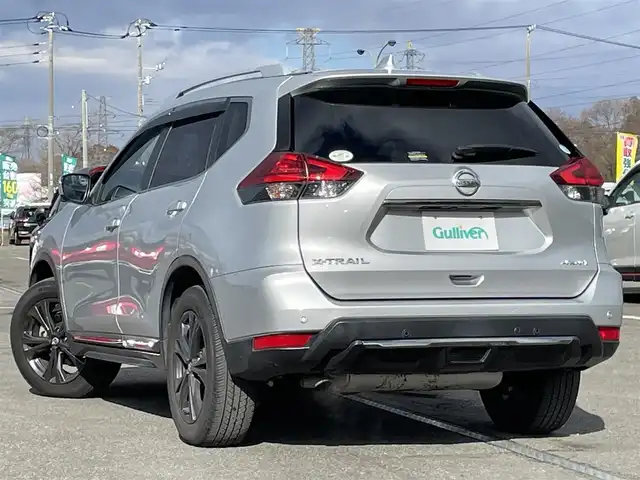 日産 エクストレイル 20Xi Vセレクション 道央・札幌 2020(令2)年 5.8万km ブリリアントシルバー ４WD/純正ディーラーOPナビ/CD/DVD/BD/BT/フルセグ/プロパイロット/エマージェンシーブレーキ/横滑り防止装置/レーダークルーズコントロール/ヒルディセントコントロール/レーンキープアシスト/ハンドルアシスト/クリアランスソナー/アラウンドビューモニター/ビルトインETC/ドライブレコーダー/アイドリングストップ/デジタルインナーミラー/トランスファー切替/パワーバックドア/前席パワーシート/全席シートヒーター/カプロンシート/革巻きステアリング/ステアリングリモコン/電動パーキング/オートブレーキホールド/プッシュスタート/スマートキー/LEDヘッドライト/オートライト/フォグランプ/電動格納ミラー/ヒーテッドドアミラー/ウィンカーミラー/純正フロアマット/ドアバイザー