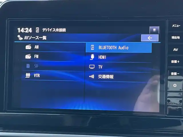 日産 ノート X 群馬県 2023(令5)年 1.9万km ピュアホワイトパール ワンオーナー/寒冷地仕様/純正メモリナビ/　(AM/FM/TV/BT/SD)/アラウンドビューモニター/エマージェンシーブレーキ/レーンキープアシスト/ブラインドスポットモニター/ふらつき警報/スマートルームミラー/AUTOライト/AUTOハイビーム/純正フロアマット/純正ドアバイザー/前席シートヒーター/ステアリングヒーター/LEDヘッドライト/取扱説明書/保証書/スペアキー