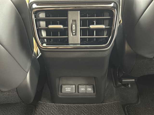 レクサス ＮＸ 350h Fスポーツ 福島県 2024(令6)年 2.8万km ホワイトノーヴァガラスフレーク /ワンオーナー//４WD//Lexus Safety System＋//プリクラッシュセーフティー//レーダークルーズコントロール//レーントレーシングアシスト//ロードサインアシスト//純正14インチディスプレイオーディオ（ナビ付き）//フルセグTV//Bluetooth/USB接続//全方位カメラ//ETC2.0//本革シート//パワーシート（D/N）//シートヒーター（D/N）//シートベンチレーション（D/N）//ツインムーンルーフ//純正フロアマット//ハンズフリーパワーバックドア//純正20インチアルミホイール//LEDヘッドライト//オートマチックハイビーム//コーナーセンサー//純正ドライブレコーダー（前後）//充電用USBポート//電動パーキングブレーキ//ブレーキホールド//パドルシフト//スペアキー//カードキー//保証書//取扱説明書