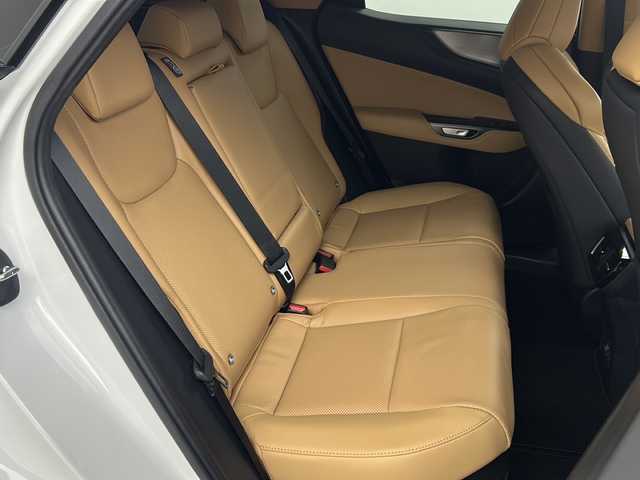 レクサス ＮＸ 350h Fスポーツ 福島県 2024(令6)年 2.8万km ホワイトノーヴァガラスフレーク /ワンオーナー//４WD//Lexus Safety System＋//プリクラッシュセーフティー//レーダークルーズコントロール//レーントレーシングアシスト//ロードサインアシスト//純正14インチディスプレイオーディオ（ナビ付き）//フルセグTV//Bluetooth/USB接続//全方位カメラ//ETC2.0//本革シート//パワーシート（D/N）//シートヒーター（D/N）//シートベンチレーション（D/N）//ツインムーンルーフ//純正フロアマット//ハンズフリーパワーバックドア//純正20インチアルミホイール//LEDヘッドライト//オートマチックハイビーム//コーナーセンサー//純正ドライブレコーダー（前後）//充電用USBポート//電動パーキングブレーキ//ブレーキホールド//パドルシフト//スペアキー//カードキー//保証書//取扱説明書