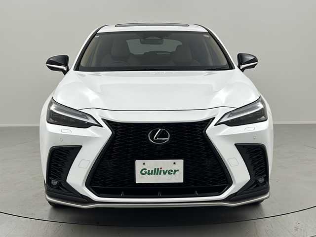レクサス ＮＸ 350h Fスポーツ 福島県 2024(令6)年 2.8万km ホワイトノーヴァガラスフレーク /ワンオーナー//４WD//Lexus Safety System＋//プリクラッシュセーフティー//レーダークルーズコントロール//レーントレーシングアシスト//ロードサインアシスト//純正14インチディスプレイオーディオ（ナビ付き）//フルセグTV//Bluetooth/USB接続//全方位カメラ//ETC2.0//本革シート//パワーシート（D/N）//シートヒーター（D/N）//シートベンチレーション（D/N）//ツインムーンルーフ//純正フロアマット//ハンズフリーパワーバックドア//純正20インチアルミホイール//LEDヘッドライト//オートマチックハイビーム//コーナーセンサー//純正ドライブレコーダー（前後）//充電用USBポート//電動パーキングブレーキ//ブレーキホールド//パドルシフト//スペアキー//カードキー//保証書//取扱説明書