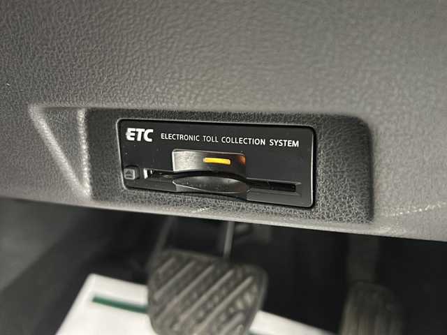 日産 リーフ X 福島県 2018(平30)年 4.8万km ブリリアントホワイトパール/オーロラフレアブルーパール 2トーン /禁煙車　//アラウンドビューモニター//プロパイロットパーキングシステム　//エマージェンシーブレーキ//クルーズコントロール//インテリジェントルームミラー　//車線逸脱支援//純正ナビ/・BT.CD.DVD.USB.AUX/・フルセグTV//シートヒーター(D/N)//ステアリングヒーター　//ドライブレコーダー(前のみ)　//ＥＴＣ　　//ＬＥＤヘッドライト　//ｅペダル//取扱説明書//ドライブレコーダー取扱説明書