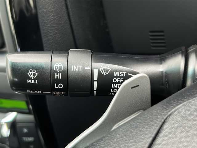 トヨタ マークＸ 250G Sパッケージ G’s 宮城県 2013(平25)年 7.4万km ホワイトパールクリスタルシャイン 禁煙車/ワンオーナー/ムーンルーフ/G’sエアロパーツ（F/S/R）/クルーズコントロール/純正7インチナビ/・AM/FM/CD/DVD/BT/SD/フルセグTV/ビルトインETC/革巻きステアリング/ステアリングスイッチ/パドルスイッチ/ハーフレザーシート/プッシュスタート/スマートキー/MT付きATシフト/LEDヘッドライト/LEDフォグランプ/純正19インチアルミホイール/純正フロアマット/純正ドアバイザー/横滑り防止装置/ワイパーデアイサー