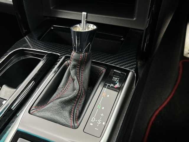 トヨタ マークＸ 250G Sパッケージ G’s 宮城県 2013(平25)年 7.4万km ホワイトパールクリスタルシャイン 禁煙車/ワンオーナー/ムーンルーフ/G’sエアロパーツ（F/S/R）/クルーズコントロール/純正7インチナビ/・AM/FM/CD/DVD/BT/SD/フルセグTV/ビルトインETC/革巻きステアリング/ステアリングスイッチ/パドルスイッチ/ハーフレザーシート/プッシュスタート/スマートキー/MT付きATシフト/LEDヘッドライト/LEDフォグランプ/純正19インチアルミホイール/純正フロアマット/純正ドアバイザー/横滑り防止装置/ワイパーデアイサー