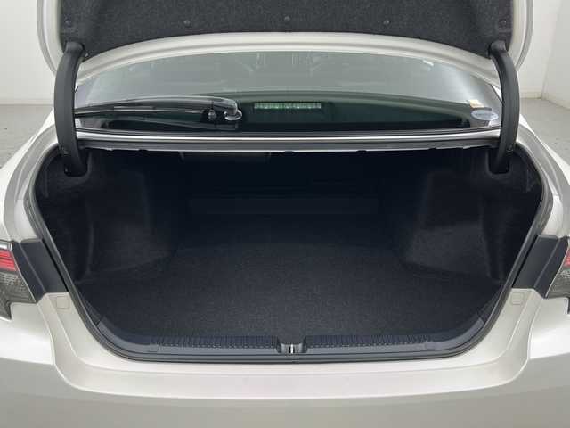 トヨタ マークＸ 250G Sパッケージ G’s 宮城県 2013(平25)年 7.4万km ホワイトパールクリスタルシャイン 禁煙車/ワンオーナー/ムーンルーフ/G’sエアロパーツ（F/S/R）/クルーズコントロール/純正7インチナビ/・AM/FM/CD/DVD/BT/SD/フルセグTV/ビルトインETC/革巻きステアリング/ステアリングスイッチ/パドルスイッチ/ハーフレザーシート/プッシュスタート/スマートキー/MT付きATシフト/LEDヘッドライト/LEDフォグランプ/純正19インチアルミホイール/純正フロアマット/純正ドアバイザー/横滑り防止装置/ワイパーデアイサー