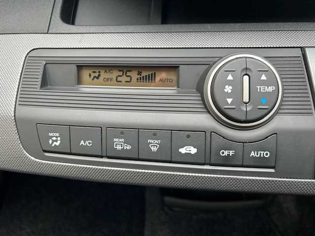 ホンダ フリード Giエアロ 宮城県 2008(平20)年 8万km プレミアムホワイトパール 登録時走行距離７９６９５ｋｍ/CD/DVD/FM/AM/HDD/両側パワースライドドア/ETC/ステアリングリモコン/ドアバイザー/電格ミラー/フォグランプ/フロント無限グリル/無限アルミホイール/AAC/３列目シート