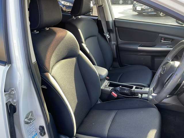 スバル インプレッサ スポーツ 2．0i アイサイト 長野県 2015(平27)年 9.1万km クリスタルホワイトP (株)IDOMが運営する【じしゃロン長野店】の自社ローン専用車両になりますこちらは現金またはオートローンご利用時の価格です。自社ローンご希望の方は別途その旨お申付け下さい/純正ナビ/バックカメラ/ステアリングスイッチ/ETC/クルーズコントロール/純正フロアマット