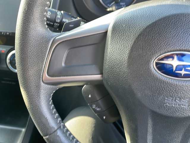 スバル インプレッサ スポーツ 2．0i アイサイト 長野県 2015(平27)年 9.1万km クリスタルホワイトP (株)IDOMが運営する【じしゃロン長野店】の自社ローン専用車両になりますこちらは現金またはオートローンご利用時の価格です。自社ローンご希望の方は別途その旨お申付け下さい/純正ナビ/バックカメラ/ステアリングスイッチ/ETC/クルーズコントロール/純正フロアマット