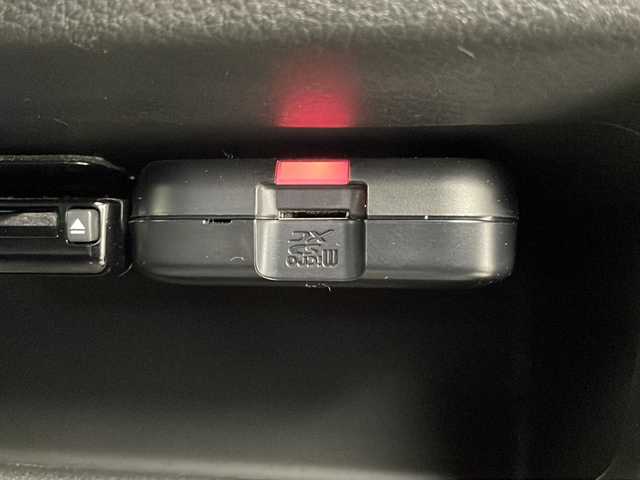 スズキ スペーシア ギア HYBRID XZ 栃木県 2021(令3)年 4.4万km デニムブルー ガンメタリック 2トーン 純正ナビ/（BT/CD/DVD/AM/FM）/衝突軽減システム　/レーダークルーズコントロール　/全周囲かめら/バックカメラ/横滑り防止　/車線逸脱抑制機能　/クリアランナソー/両側パワースライドドア　/前席シートヒーター　/ＥＴＣ　/ドライブレコーダー　/ステアリングスイッチ/電動格納ミラー/プッシュスタート/スマートキー/純正アルミホイール/純正フロアマット