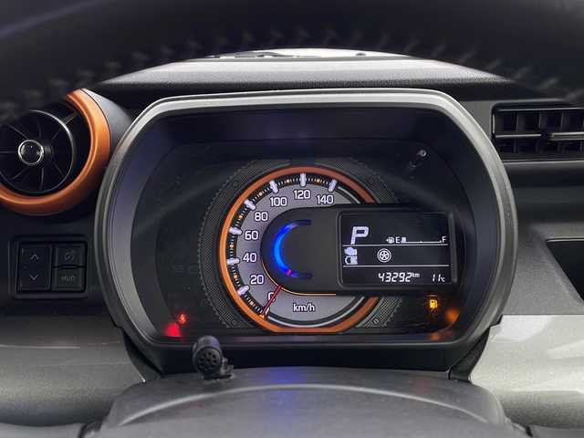 スズキ スペーシア ギア HYBRID XZ 栃木県 2021(令3)年 4.4万km デニムブルー ガンメタリック 2トーン 純正ナビ/（BT/CD/DVD/AM/FM）/衝突軽減システム　/レーダークルーズコントロール　/全周囲かめら/バックカメラ/横滑り防止　/車線逸脱抑制機能　/クリアランナソー/両側パワースライドドア　/前席シートヒーター　/ＥＴＣ　/ドライブレコーダー　/ステアリングスイッチ/電動格納ミラー/プッシュスタート/スマートキー/純正アルミホイール/純正フロアマット