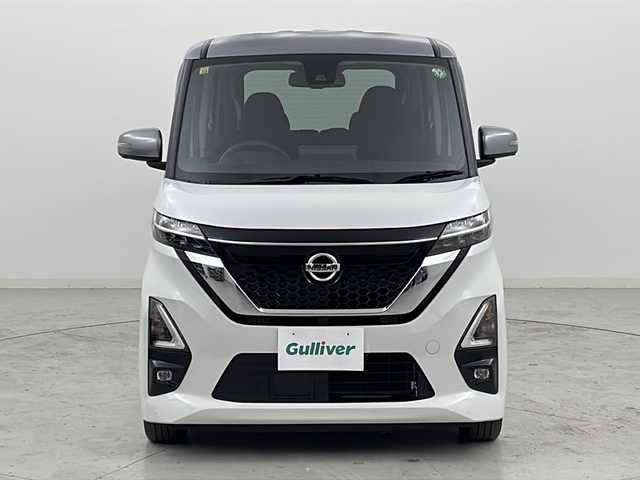 日産 ルークス ハイウェイスター X 宮城県 2020(令2)年 4.1万km チタニウムグレーM/シルキーホワイト 禁煙車/アラウンドビューモニター/エマージェンシーブレーキ/車線逸脱警報/オートハイビームアシスト/純正9インチナビ/・CD.DVD.SD.BT/フルセグTV/両側パワースライドドア/ハンズフリーオートスライドドア/前後コーナーセンサー/LEDヘッドライト/LEDフォグランプ/アイドリングストップ/横滑り防止装置/プッシュスタート/スマートキー/ロールサンシェード/純正14インチアルミホイール/純正フロアマット