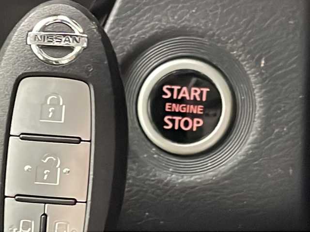 日産 ルークス ハイウェイスター X 宮城県 2020(令2)年 4.1万km チタニウムグレーM/シルキーホワイト 禁煙車/アラウンドビューモニター/エマージェンシーブレーキ/車線逸脱警報/オートハイビームアシスト/純正9インチナビ/・CD.DVD.SD.BT/フルセグTV/両側パワースライドドア/ハンズフリーオートスライドドア/前後コーナーセンサー/LEDヘッドライト/LEDフォグランプ/アイドリングストップ/横滑り防止装置/プッシュスタート/スマートキー/ロールサンシェード/純正14インチアルミホイール/純正フロアマット
