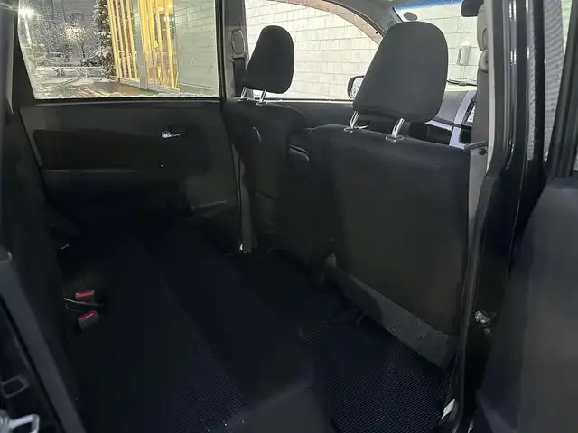 ダイハツ ムーヴ カスタム RS 道北・旭川 2013(平25)年 8万km ブラックマイカメタリック (株)IDOMが運営する【じしゃロン旭川店】の自社ローン対象車両になります。こちらは現金ご利用時の価格です。/自社ローンご希望の方は別途その旨お申付け下さい/　/・純正ナビ(CD/DVD/BT/SD/フルセグ)/・アイドリングストップ/・電動格納ウィンカーミラー/・フロントデアイサー/・リアデフォッガー/・プッシュスタート/・スマートキー1個/・フォグランプ/・オートライト/・現車装着サマータイヤ 純正AW165/55R15