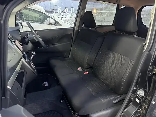 ダイハツ ムーヴ カスタム RS 道北・旭川 2013(平25)年 8万km ブラックマイカメタリック (株)IDOMが運営する【じしゃロン旭川店】の自社ローン対象車両になります。こちらは現金ご利用時の価格です。/自社ローンご希望の方は別途その旨お申付け下さい/　/・純正ナビ(CD/DVD/BT/SD/フルセグ)/・アイドリングストップ/・電動格納ウィンカーミラー/・フロントデアイサー/・リアデフォッガー/・プッシュスタート/・スマートキー1個/・フォグランプ/・オートライト/・現車装着サマータイヤ 純正AW165/55R15