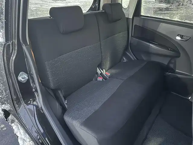 ダイハツ ムーヴ カスタム RS 道北・旭川 2013(平25)年 8万km ブラックマイカメタリック (株)IDOMが運営する【じしゃロン旭川店】の自社ローン対象車両になります。こちらは現金ご利用時の価格です。/自社ローンご希望の方は別途その旨お申付け下さい/　/・純正ナビ(CD/DVD/BT/SD/フルセグ)/・アイドリングストップ/・電動格納ウィンカーミラー/・フロントデアイサー/・リアデフォッガー/・プッシュスタート/・スマートキー1個/・フォグランプ/・オートライト/・現車装着サマータイヤ 純正AW165/55R15