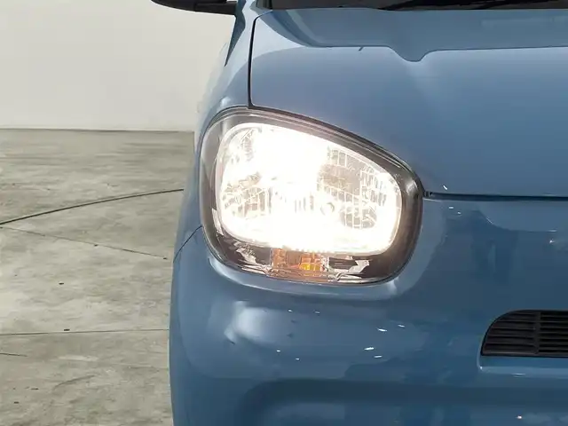 スズキ アルト L 福島県 2022(令4)年 2.6万km ダスクブルーメタリック セーフティサポート/・衝突被害軽減ブレーキ/・誤発進抑制機能/・車線逸脱抑制機能/・先行車発進お知らせ機能/・ハイビームアシスト/純正ディスプレイオーディオ/・Bluetooth/AM・FM・USB/・バックカメラ/・ETC/ドライブレコーダー/シートヒーター/ステアリングスイッチ/ハロゲンライト/・オートライト/・ヘッドライトリベライザー/リモコンキー/純正フロアマット/電動格納ミラー