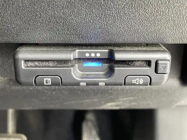 スズキ ジムニー XC 富山県 2019(平31)年 4.3万km ジャングルグリーン 社外ナビ（AM/FM/DVD/BT/フルセグ）/ドライブレコーダー/ETC/D/N席シートヒーター/衝突被害軽減システム/クルーズコントロール/レーンキープアシスト/横滑り防止装置/純正アルミホイール/純正フロアマット/オートLEDライト/フォグライト/革巻きステアリング/ステアリングスイッチ/スマートキー/スペアキー