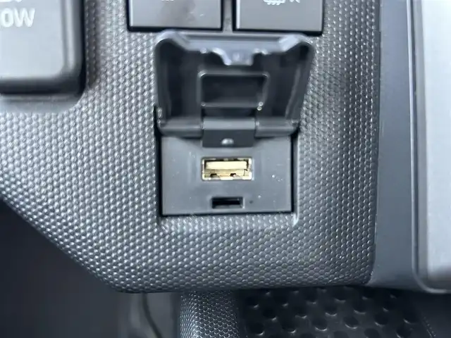 ダイハツ タフト G ターボ クロムベンチャー 群馬県 2022(令4)年 2万km レイクブルーメタリック 社外ナビ/　(AM/FM/BT/TV/CD/DVD/SD)/ガラスルーフ/ルーフレール/パノラミックビューモニター/スマートアシスト/衝突警報機能/衝突回避支援ブレーキ機能/ブレーキ制御付き誤発進抑制/車線逸脱抑制制御機能/車線逸脱警報/先行車発進お知らせ機能/ふらつき警報/レーンキープコントロール/コーナーセンサー/レーダークルーズコントロール/標識認識機能/ETC/前後ドライブレコーダー/社外フロアマット/純正ドアバイザー/前席シートヒーター/ステアリングリモコン/AUTOライト/LEDヘッドライト/スペアキー