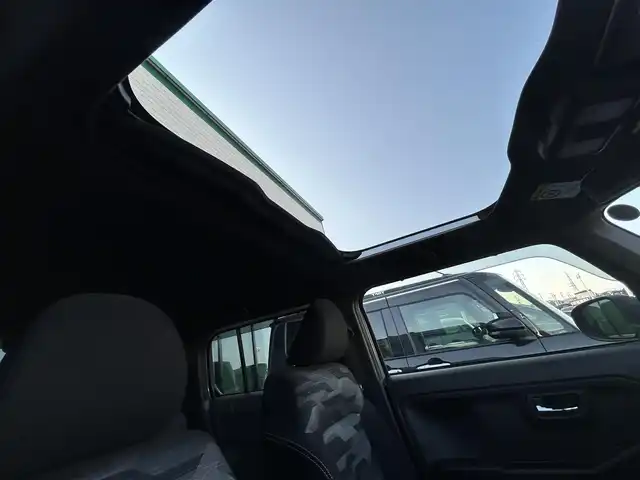 ダイハツ タフト G ターボ クロムベンチャー 群馬県 2022(令4)年 2万km レイクブルーメタリック 社外ナビ/　(AM/FM/BT/TV/CD/DVD/SD)/ガラスルーフ/ルーフレール/パノラミックビューモニター/スマートアシスト/衝突警報機能/衝突回避支援ブレーキ機能/ブレーキ制御付き誤発進抑制/車線逸脱抑制制御機能/車線逸脱警報/先行車発進お知らせ機能/ふらつき警報/レーンキープコントロール/コーナーセンサー/レーダークルーズコントロール/標識認識機能/ETC/前後ドライブレコーダー/社外フロアマット/純正ドアバイザー/前席シートヒーター/ステアリングリモコン/AUTOライト/LEDヘッドライト/スペアキー