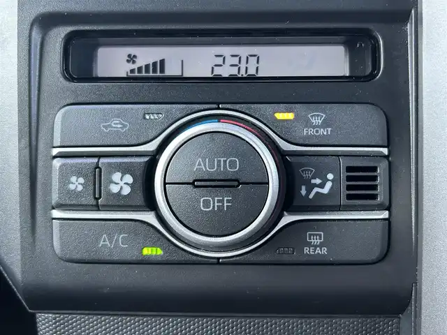 ダイハツ タフト G ターボ クロムベンチャー 群馬県 2022(令4)年 2万km レイクブルーメタリック 社外ナビ/　(AM/FM/BT/TV/CD/DVD/SD)/ガラスルーフ/ルーフレール/パノラミックビューモニター/スマートアシスト/衝突警報機能/衝突回避支援ブレーキ機能/ブレーキ制御付き誤発進抑制/車線逸脱抑制制御機能/車線逸脱警報/先行車発進お知らせ機能/ふらつき警報/レーンキープコントロール/コーナーセンサー/レーダークルーズコントロール/標識認識機能/ETC/前後ドライブレコーダー/社外フロアマット/純正ドアバイザー/前席シートヒーター/ステアリングリモコン/AUTOライト/LEDヘッドライト/スペアキー