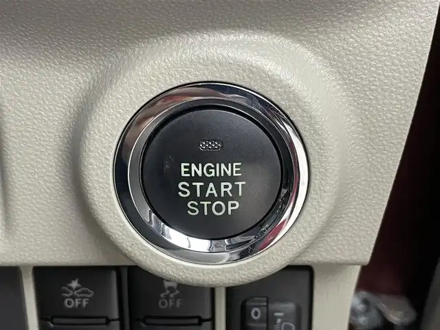 ダイハツ キャスト スタイル X SAⅢ 埼玉県 2017(平29)年 3.6万km ファイアークォーツレッドM 純正８インチナビ　バックカメラ　ＥＴＣ　ドライブレコーダー　スマートアシスト３　ステアリングスイッチ　ヘッドライトレベライザー　ＨＤＭＩ　スマートキー　プッシュスタート　オートハイビーム　地デジＴＶ