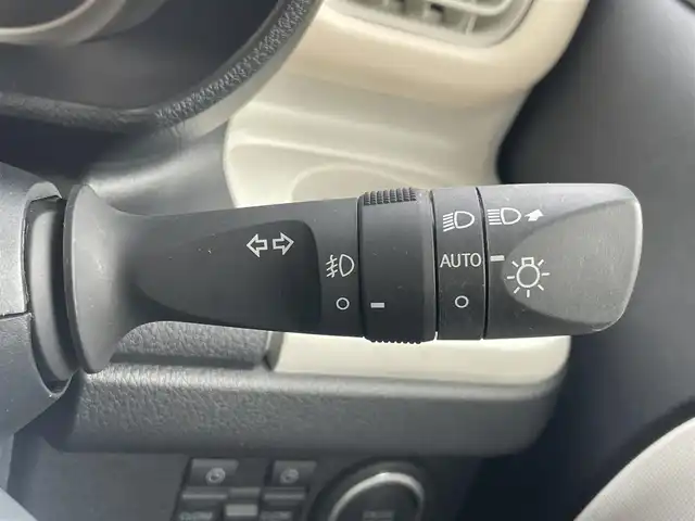 ダイハツ ムーヴ キャンバス ストライプス G 静岡県 2023(令5)年 1.4万km シャイニングホワイトパール/ファインミントメタリック 純正ナビ/　（Bluetooth/DVD/CD）/フルセグTV/バックカメラ/スマートアシスト/衝突被害軽減システム/レーンキープアシスト/前後コーナーセンサー/両側パワースライドドア/前席シートヒーター/保温機能付きカップホルダー/電動パーキングブレーキ/オートブレーキホールド/ETC/前方ドライブレコーダー/LEDヘッドライト/プッシュスタート/スマートキー/スペアキー1本有り/純正フロアマット/取扱説明書/保証書