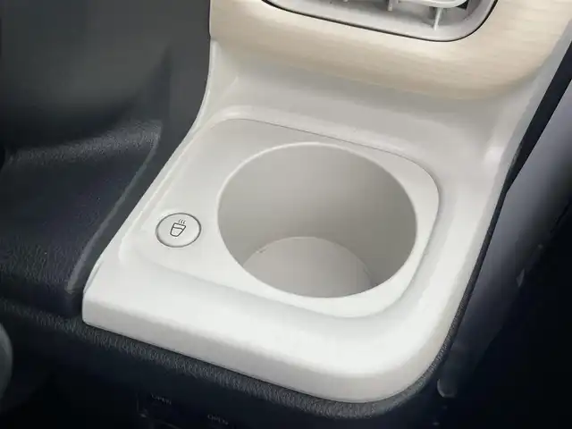 ダイハツ ムーヴ キャンバス ストライプス G 静岡県 2023(令5)年 1.4万km シャイニングホワイトパール/ファインミントメタリック 純正ナビ/　（Bluetooth/DVD/CD）/フルセグTV/バックカメラ/スマートアシスト/衝突被害軽減システム/レーンキープアシスト/前後コーナーセンサー/両側パワースライドドア/前席シートヒーター/保温機能付きカップホルダー/電動パーキングブレーキ/オートブレーキホールド/ETC/前方ドライブレコーダー/LEDヘッドライト/プッシュスタート/スマートキー/スペアキー1本有り/純正フロアマット/取扱説明書/保証書