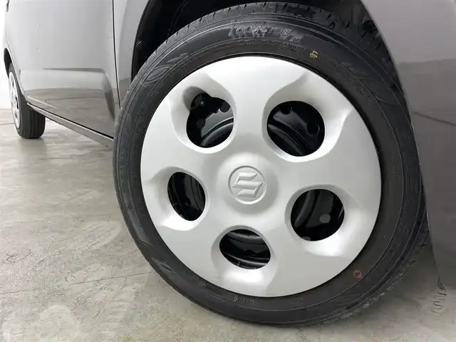 スズキ アルト ハイブリッドS 福島県 2022(令4)年 0.9万km アーバンブラウンパールメタリック 2トーン スズキセーフティサポート/・デュアルセンサー/・ブレーキサポートII/・前後誤発進抑制機能/・後退時ブレーキサポート/・ハイビームアシスト/・車線逸脱防止機能/・ふらつき警報/・先行車発進お知らせ機能/・コーナーセンサー/純正7インチディスプレイオーディオ/・BT/USB/Android Auto/Apple CarPlay/AM/FM/オートライト/・ヘッドライトレベライザー/シートヒーター/バックカメラ/ハンドルリモコン/スペアキー