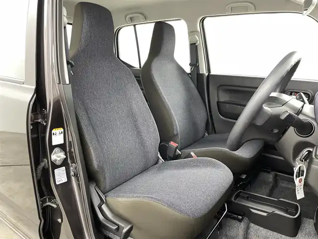 スズキ アルト ハイブリッドS 福島県 2022(令4)年 0.9万km アーバンブラウンパールメタリック 2トーン スズキセーフティサポート/・デュアルセンサー/・ブレーキサポートII/・前後誤発進抑制機能/・後退時ブレーキサポート/・ハイビームアシスト/・車線逸脱防止機能/・ふらつき警報/・先行車発進お知らせ機能/・コーナーセンサー/純正7インチディスプレイオーディオ/・BT/USB/Android Auto/Apple CarPlay/AM/FM/オートライト/・ヘッドライトレベライザー/シートヒーター/バックカメラ/ハンドルリモコン/スペアキー