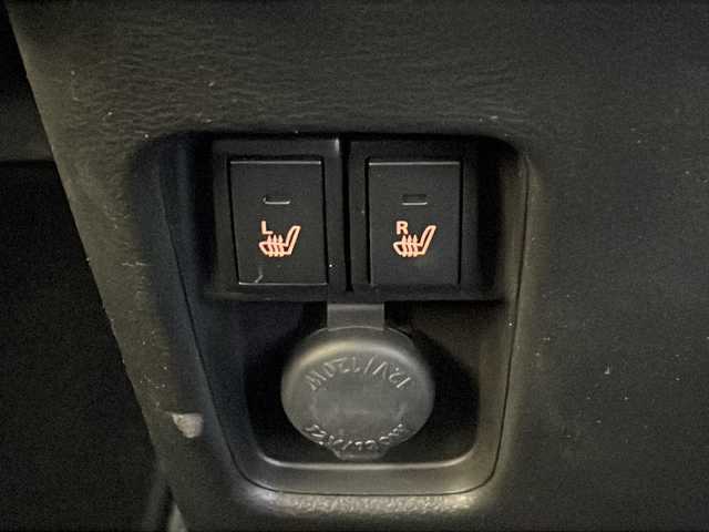 スズキ ハスラー HYBRID X 徳島県 2020(令2)年 7.2万km バーミリオンオレンジ/ガンメタリック2トーン 7ワイド型ナビ【MDV-D407BTW】/（Bluetooth/ワンセグ/CD/DVD/FM/AM/SD/USB/ipod）/バックカメラ/シートヒーター（D+N席）/デュアルカメラブレーキサポート/クリアランスソナー/LEDヘッドライト/オートハイビーム/フォグライト/ETC/純正AW/社外フロアマット/ドアバイザー/電格ミラー/プッシュスタート/スマートキー