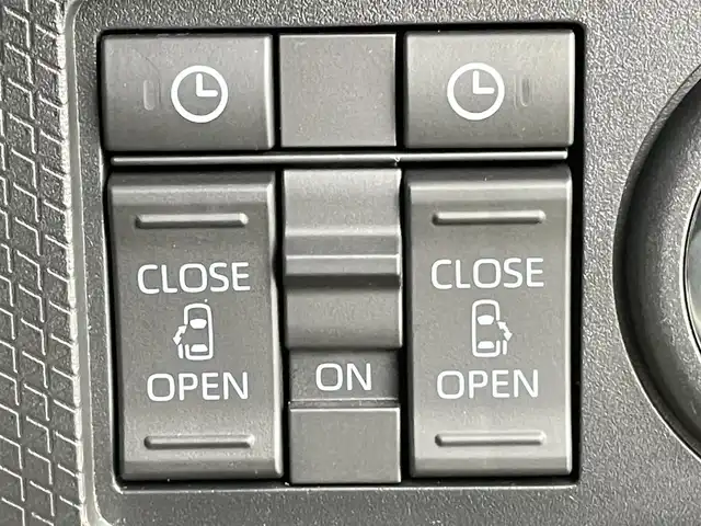 ダイハツ タント カスタム RS 千葉県 2023(令5)年 1万km ブラックマイカメタリック 禁煙車/ターボ車/純正10インチナビ/・NMZN-Z73DS/・CD/DVD/BT/フルセグ/全方位カメラ/運転席ロングスライドシート/両側パワースライドドア/オートクルーズコントロール/LEDヘッドライト/オートハイビーム/電動パーキングブレーキ/ブレーキホールド/コーナーセンサー/ビルトインETC/スマートキー/純正15インチアルミホイール