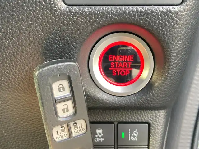 ホンダ Ｎ ＢＯＸ カスタム G EX ホンダセンシング 静岡県 2019(令1)年 4.7万km クリスタルブラックパール HondaSENSING/純正メモリーナビ(VXM-194VFi)/　AM FM CD DVD Bluetooth USb/ビルトインETC/LEDオートヘッドランプ/レーダークルーズコントロール/両側パワースライドドア/アレルクリーンプラスシート/ステアリングスイッチ/純正14インチアルミホイール/リアクリアランスソナー/リアロールサンシェード/フルセグTV/バックモニター/ドライブレコーダー