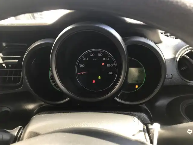 ホンダ Ｎ ＢＯＸ SSパッケージ 富山県 2014(平26)年 8.1万km スマートブラック 純正ナビ/ワンセグTV/Bluetooth/バックカメラ/衝突被害軽減ブレーキ/両側パワースライドドア/スマートキー/プッシュスタート/ステアリングスイッチ/ヘッドライトレベライザー/横滑り防止装置/ETC/ウインカーミラー/電動格納ミラー