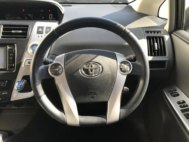 トヨタ プリウス α G 富山県 2013(平25)年 8.7万km シルバーM 社外ナビ/フルセグTV/Bluetooth/バックカメラ/ドライブレコーダー/クルーズコントロール/プッシュスタート/スマートキー/オートライト/ウインカーミラー/電動格納ミラー/フォグランプ/三列シート/　　　　　　　