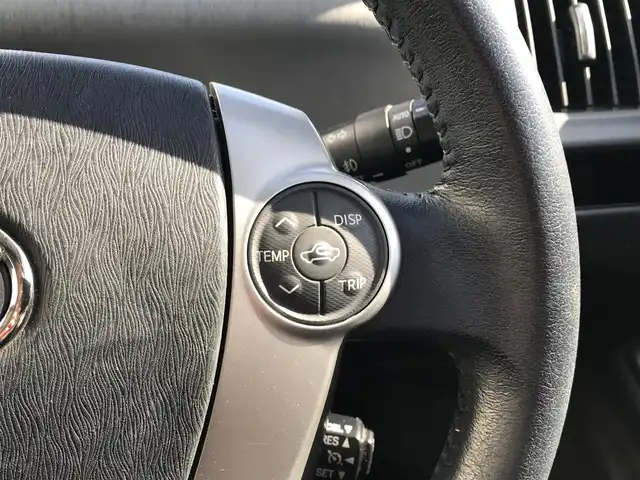 トヨタ プリウス α G 富山県 2013(平25)年 8.7万km シルバーM 社外ナビ/フルセグTV/Bluetooth/バックカメラ/ドライブレコーダー/クルーズコントロール/プッシュスタート/スマートキー/オートライト/ウインカーミラー/電動格納ミラー/フォグランプ/三列シート/　　　　　　　