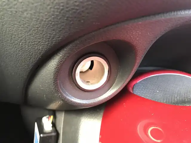 日産 ジューク 15RX パーソナライズパック 富山県 2013(平25)年 5.7万km パッションレッド 純正ナビ/フルセグTV/Bluetooth/バックカメラ/ドライブレコーダー/スマートキー/プッシュスタート/横滑り防止装置/ETC/アイドリングストップ/ヘッドライトレベライザー/電動格納ミラー