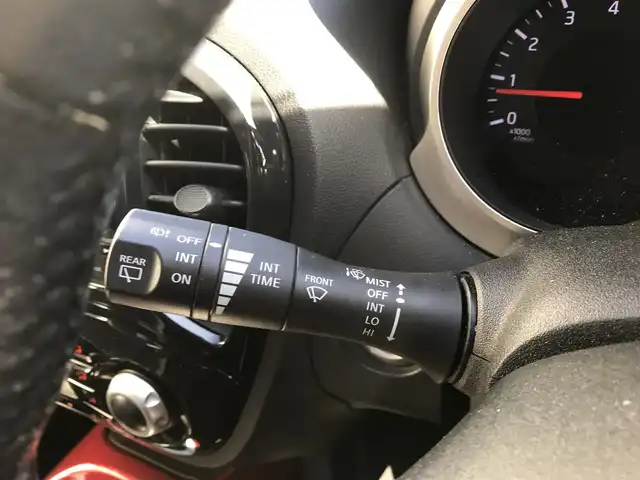 日産 ジューク 15RX パーソナライズパック 富山県 2013(平25)年 5.7万km パッションレッド 純正ナビ/フルセグTV/Bluetooth/バックカメラ/ドライブレコーダー/スマートキー/プッシュスタート/横滑り防止装置/ETC/アイドリングストップ/ヘッドライトレベライザー/電動格納ミラー