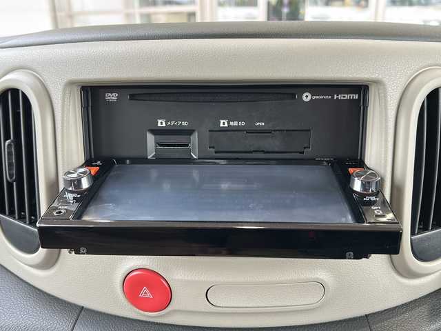 日産 キューブ 15X Vセレクション 静岡県 2016(平28)年 6.2万km ビターショコラ 2トーン 純正ナビ/・FM/AM/・フルセグTV/・CD/DVD/・Bluetooth/主要装備/・ヴィンテージキャメルインテリア/・バックカメラ/・アイドリングストップ/・ステアリングリモコン/・横滑り防止装置/・２トーンカラー/・純正ホイールキャップ/・オートライト/・フォグランプ/・プッシュスタート/・電格ミラー/・純正フロアマット