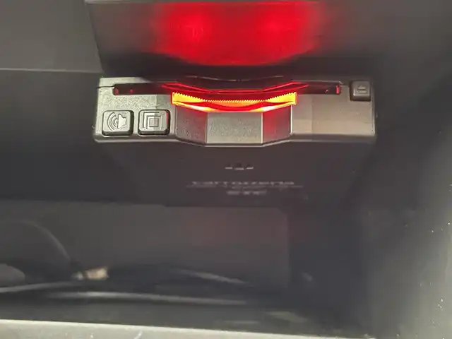 日産 セレナ HWS S HV Vセレ +Sefty 福島県 2014(平26)年 7.7万km タイガーアイブラウン 衝突軽減/・車線逸脱警報/フリップダウンモニター/社外７インチナビ/・型番；CN-RX01WD/・フルセグ/TV/BT/SD/CD/DVD/Blu-ray/バックカメラ/両側パワースライドドア/クルーズコントロール/LEDオートライト/・フォグライト/３列シート/・レザーシート/・ウォークスルー/・ロールサンシェード/純正アルミホイール付きサマータイヤ/純正フロアマット/純正ドアバイザー/電動格納ミラー/・ウィンカーミラー/アイドリングストップ/プッシュスタート/・スマートキー