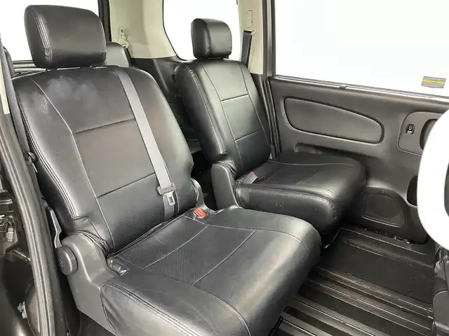 日産 セレナ HWS S HV Vセレ +Sefty 福島県 2014(平26)年 7.7万km タイガーアイブラウン 衝突軽減/・車線逸脱警報/フリップダウンモニター/社外７インチナビ/・型番；CN-RX01WD/・フルセグ/TV/BT/SD/CD/DVD/Blu-ray/バックカメラ/両側パワースライドドア/クルーズコントロール/LEDオートライト/・フォグライト/３列シート/・レザーシート/・ウォークスルー/・ロールサンシェード/純正アルミホイール付きサマータイヤ/純正フロアマット/純正ドアバイザー/電動格納ミラー/・ウィンカーミラー/アイドリングストップ/プッシュスタート/・スマートキー