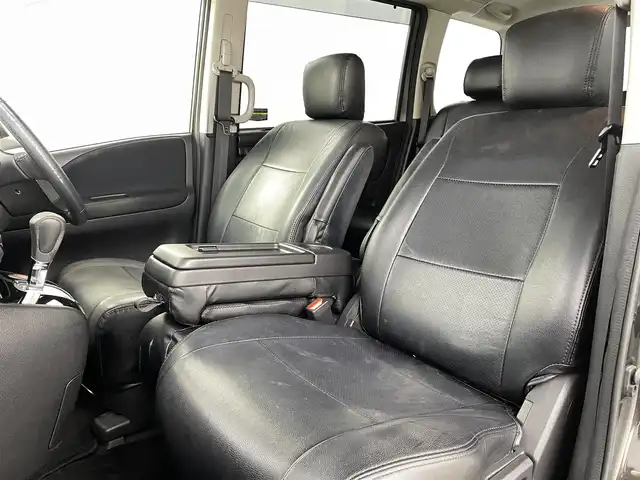 日産 セレナ HWS S HV Vセレ +Sefty 福島県 2014(平26)年 7.7万km タイガーアイブラウン 衝突軽減/・車線逸脱警報/フリップダウンモニター/社外７インチナビ/・型番；CN-RX01WD/・フルセグ/TV/BT/SD/CD/DVD/Blu-ray/バックカメラ/両側パワースライドドア/クルーズコントロール/LEDオートライト/・フォグライト/３列シート/・レザーシート/・ウォークスルー/・ロールサンシェード/純正アルミホイール付きサマータイヤ/純正フロアマット/純正ドアバイザー/電動格納ミラー/・ウィンカーミラー/アイドリングストップ/プッシュスタート/・スマートキー