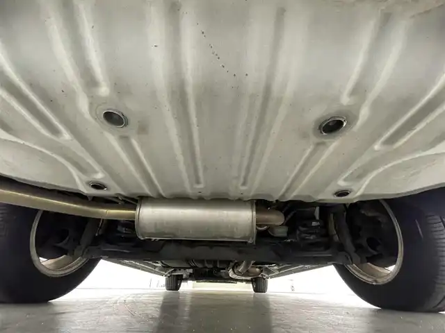 日産 セレナ ライダー BラインS HVAセーフ 福島県 2014(平26)年 6.4万km ブリリアントホワイトパール 衝突軽減/・車線逸脱警報/・踏み間違い防止/・クリアランスソナー/純正SDナビ/全方位カメラ/・バックカメラ/両側パワースライドドア/クルーズコントロール/LEDオートライト/・フォグライト/3列シート/・ロールサンシェード/・ウォークスルー/純正アルミホイール付きサマータイヤ/革ステアリング/・ステアリングリモコン/純正フロアマット/純正ドアバイザー/電動格納ミラー/・ウィンカーミラー/前後ドラレコ/ETC/アイドリングストップ/プッシュスタート/・スマートキー/・スペアキー