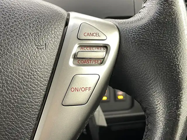 日産 セレナ ライダー BラインS HVAセーフ 福島県 2014(平26)年 6.4万km ブリリアントホワイトパール 衝突軽減/・車線逸脱警報/・踏み間違い防止/・クリアランスソナー/純正SDナビ/全方位カメラ/・バックカメラ/両側パワースライドドア/クルーズコントロール/LEDオートライト/・フォグライト/3列シート/・ロールサンシェード/・ウォークスルー/純正アルミホイール付きサマータイヤ/革ステアリング/・ステアリングリモコン/純正フロアマット/純正ドアバイザー/電動格納ミラー/・ウィンカーミラー/前後ドラレコ/ETC/アイドリングストップ/プッシュスタート/・スマートキー/・スペアキー