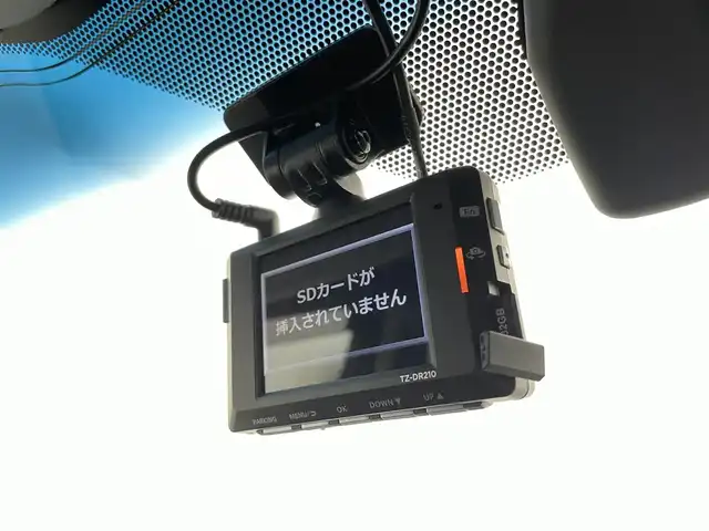 トヨタ ランドクルーザー プラド TX Lパッケージ マットブラED 富山県 2023(令5)年 3.9万km ホワイトパールクリスタルシャイン 4WD/ディーゼル/純正9型ナビ（AM/FM/USB/BT/Miracast）/フルセグTV/パノラミックビューモニター/プリクラッシュセーフティ/レーダークルーズコントロール/レーンディパーチャーアラート/オートマチックハイビーム/LEDヘッドライト/クリアランスソナー/黒革シート/前席温熱＋ベンチレーションシート/前席パワーシート/ドライブレコーダー前後/ビルトインETC2.0/スマートキー×２/プッシュスタート/純正フロアマット