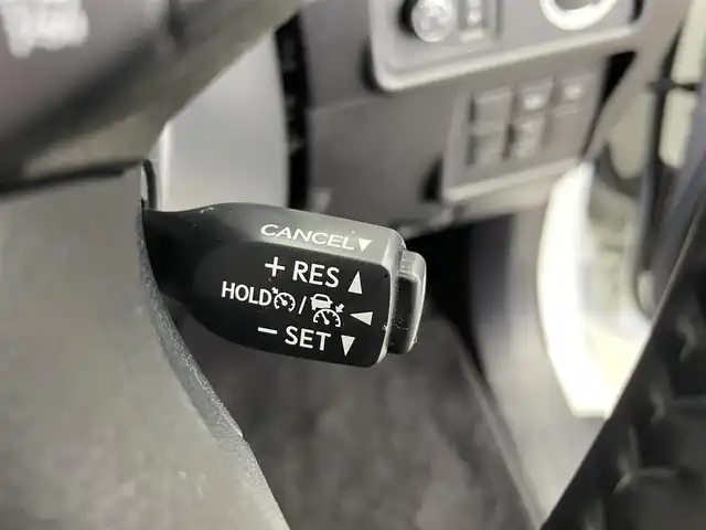 トヨタ ランドクルーザー プラド TX Lパッケージ マットブラED 富山県 2023(令5)年 3.9万km ホワイトパールクリスタルシャイン 4WD/ディーゼル/純正9型ナビ（AM/FM/USB/BT/Miracast）/フルセグTV/パノラミックビューモニター/プリクラッシュセーフティ/レーダークルーズコントロール/レーンディパーチャーアラート/オートマチックハイビーム/LEDヘッドライト/クリアランスソナー/黒革シート/前席温熱＋ベンチレーションシート/前席パワーシート/ドライブレコーダー前後/ビルトインETC2.0/スマートキー×２/プッシュスタート/純正フロアマット