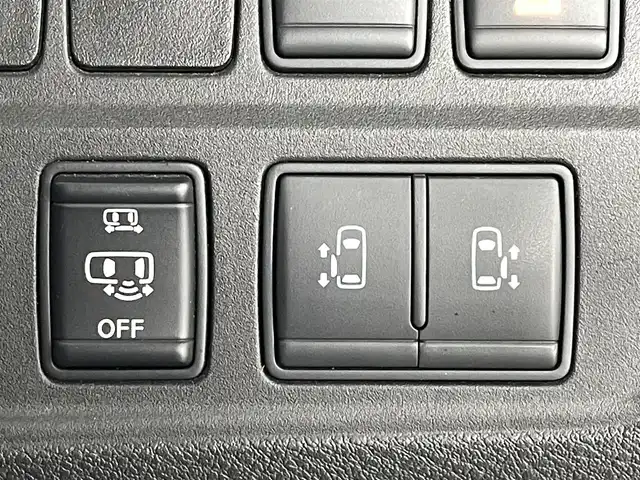 日産 セレナ ハイウェイスター G 福島県 2017(平29)年 5.2万km アズライトブルー エマージェンシーブレーキ/クルーズコントロール/車線逸脱警報/コーナーセンサー（前後）/駐車支援/標識検知/アラウンドビューモニター/社外ナビ/・フルセグTV/・BT.SD.CD/DVD.USB.iPod/両側パワースライド/ETC/プッシュスタート/LEDヘッドライト/スマートキー/ステアリングスイッチ/社外ドライブレコーダー/アイドリングストップ/純正AW/純正フロアマット