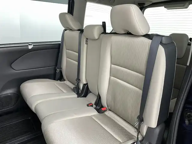 日産 セレナ ハイウェイスター G 福島県 2017(平29)年 5.2万km アズライトブルー エマージェンシーブレーキ/クルーズコントロール/車線逸脱警報/コーナーセンサー（前後）/駐車支援/標識検知/アラウンドビューモニター/社外ナビ/・フルセグTV/・BT.SD.CD/DVD.USB.iPod/両側パワースライド/ETC/プッシュスタート/LEDヘッドライト/スマートキー/ステアリングスイッチ/社外ドライブレコーダー/アイドリングストップ/純正AW/純正フロアマット