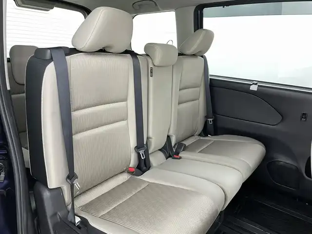 日産 セレナ ハイウェイスター G 福島県 2017(平29)年 5.2万km アズライトブルー エマージェンシーブレーキ/クルーズコントロール/車線逸脱警報/コーナーセンサー（前後）/駐車支援/標識検知/アラウンドビューモニター/社外ナビ/・フルセグTV/・BT.SD.CD/DVD.USB.iPod/両側パワースライド/ETC/プッシュスタート/LEDヘッドライト/スマートキー/ステアリングスイッチ/社外ドライブレコーダー/アイドリングストップ/純正AW/純正フロアマット